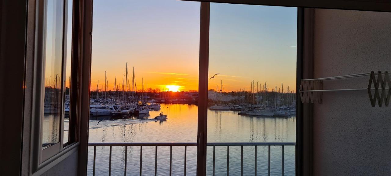 Appartement Vue Exceptionnelle Sur La Mer, Piscine, Parking Prive - Sur L'Ile Des Pecheurs Agde Exteriér fotografie